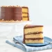 20190708 almond cake vicky wasik 13 750x563 1