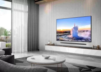 1. Neo QLED 8K scaled