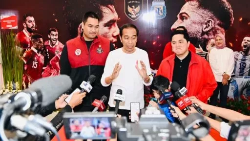 presiden-RI-saksikan-laga-indonesia-lawan-argentina