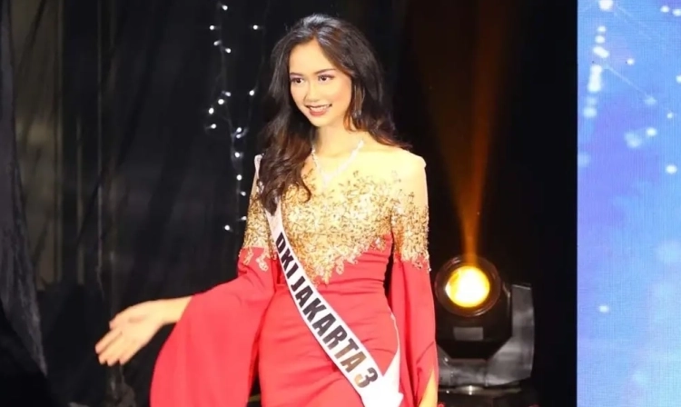 Anindya Pelajar SMPN 127 Jakarta berhasil meraih gelar Best Talent di Ajang Kompetisi Puteri Remaja Indonesia 2023 1 anindya