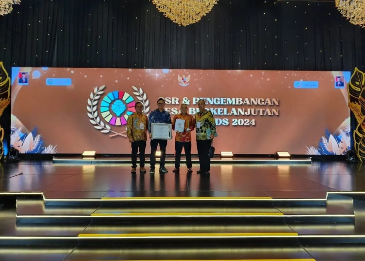 Program Kemitraan Pertanian Lokal Sinar Mas Land Raih Penghargaan CSR dan Pembangunan Desa Berkelanjutan Award 2024 1 Program Kemitraan Pertanian Lokal Sinar Mas