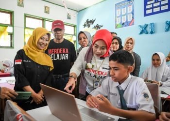 Kisah Sukses Guru dan Tenaga Pendidikan Capai Hasil Positif dalam Pembelajaran di Kota Kendari