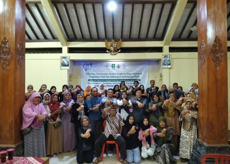 Pemberdayaan Ekonomi Berbasis Pangan Lokal, Lakpesdam NU Sukoharjo Gelar Pelatihan Pembuatan Keripik Singkong Bagi Kelompok Disabilitas Fisik dan Perempuan Desa Mertan 1 Pemberdayaan Ekonomi Berbasis Pangan Lokal