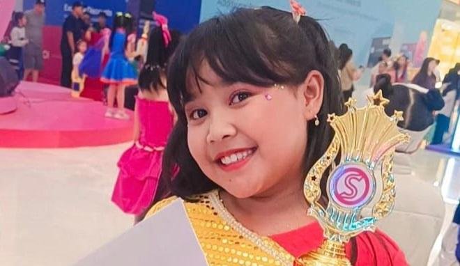 Mengenal Alisha Sovie Akshaya: Dancer Cilik yang Berprestasi 1 Alisha Sovie Akshaya