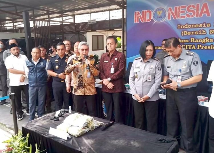 BNN Musnahkan 20 Kg Sabu dari Dua Jaringan Narkotika 1 BNN