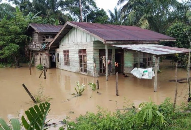 banjir di Tenggulun