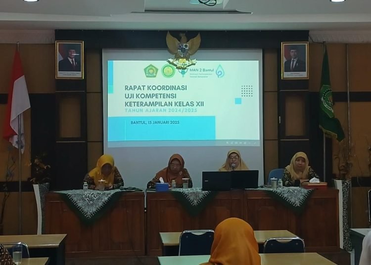 Wujudkan Lulusan Terampil: Koordinasi Uji Kompetensi Keterampilan Kelas XII MAN 2 Bantul 1 WhatsApp Image 2025 01 08 at 14.07.26