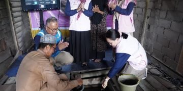 Srikandi PLN Wujudkan Rumah Impian Warga Desa Kuala Dua-Kalbar