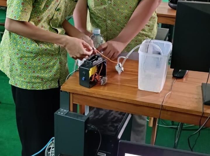 Kegiatan Ekstrakurikuler Robotika MAN 2 Bantul 1 WhatsApp Image 2025 01 14 at 07.08.56 1