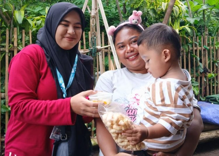 Mahasiswa KKN-Pencerah UMSIDA 2025 Kelompok 22 Aktif Dukung Kesehatan Warga di Posyandu Kadipaten, Desa Tutur 1 20250217 090639 1 2 1