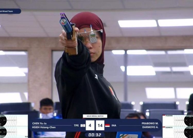 Atlet Menembak Udinus, Arista Kembali Cetak Prestasi di Kancah Internasional 1 Arista 2 1024x580 1