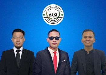 Merah Muda Putih Retro Doodle Jadwal Pelajaran 20250213 190118 1