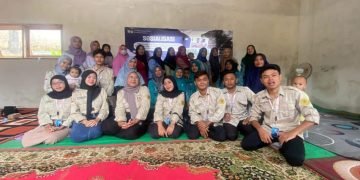 Mahasiswa KKN PMD Universitas Mataram Desa Pringgajurang