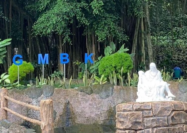 Gua Maria Bukit Kanada Sebagai Wisata Rohani 1 WhatsApp Image 2025 02 07 at 00.41.01