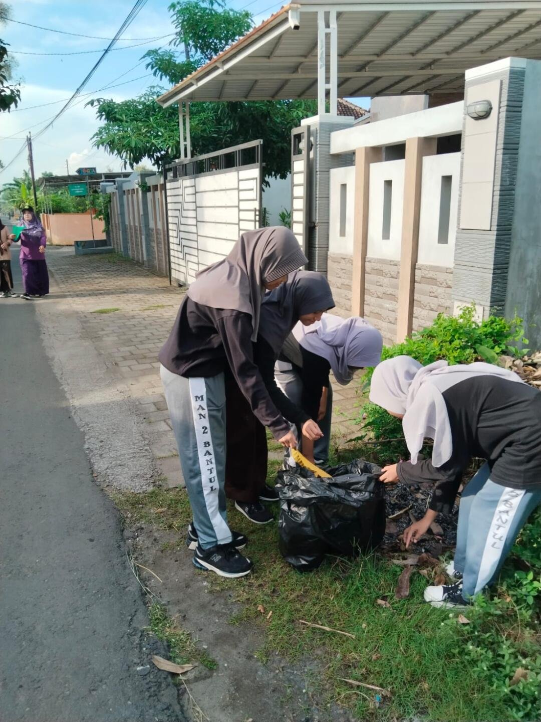 WhatsApp Image 2025 02 21 at 09.00.28