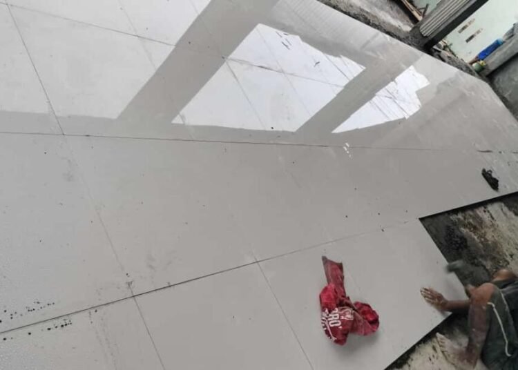 Progres Pemasangan Granit Masjid At-Ta’awun MAN 2 Bantul 1 WhatsApp Image 2025 02 24 at 16.19.04