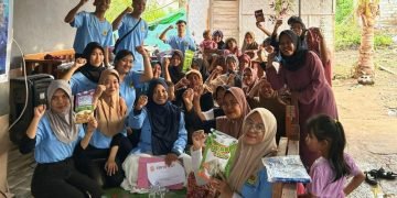 Mahasiswa KKN PMD Universitas Mataram Desa Mumbul Sari