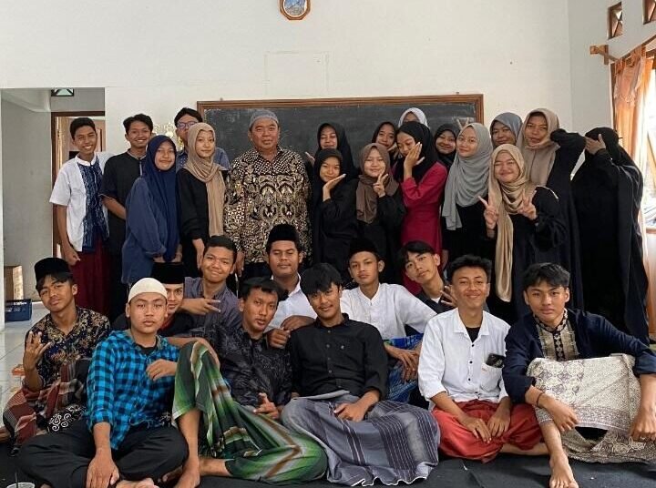 Tingkatkan Ketaqwaan: Pengajian Rutin Kelas X-A MAN 2 Bantul Bersama Wali Kelas 1 WhatsApp Image 2025 02 27 at 07.11.33 2