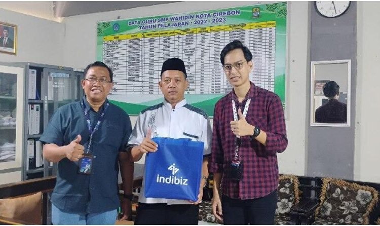 photo 6257968204873843906 y