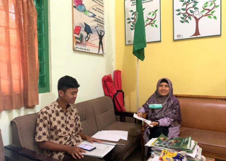 MAN 2 Bantul Berikan Pendampingan kepada Siswa Lolos SNBP 1 250329143646 961
