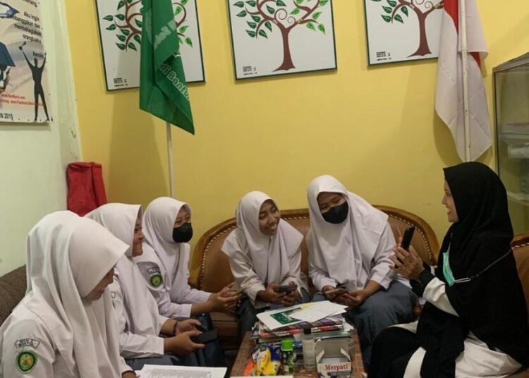 Layanan Pembuatan Akun SNBT Siswa Bersama Guru BK MAN 2 Bantul 5 250330033211 920