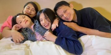 Senada Digital Records rilis lagu Janice Felicia yang berjudul Bahagia Itu Mama Papa, motivasi untuk orang tua anak down syndrome. (Dok. Istimewa)