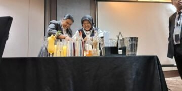 Dokumentasi praktik membuat cocktail