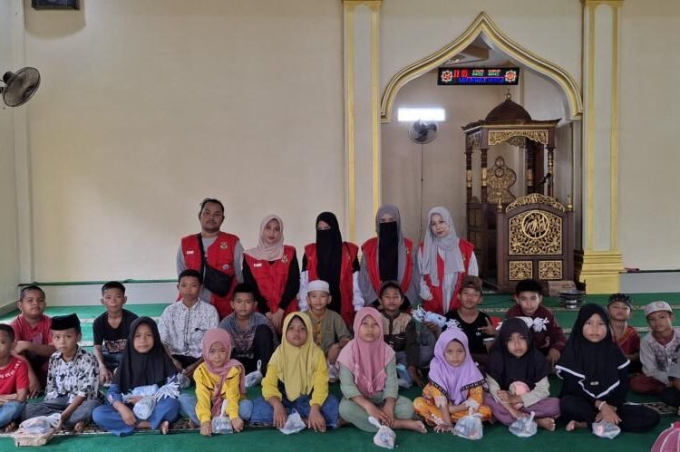 Pemberian Hadiah kepala para pemenang lomba