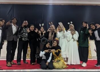 Eksplorasi Sastra Melalui Drama, Mahasiswa PBI 2023 UNU Purwokerto Tampilkan “Explora 3.0” 2 IMG 20250501 WA0007