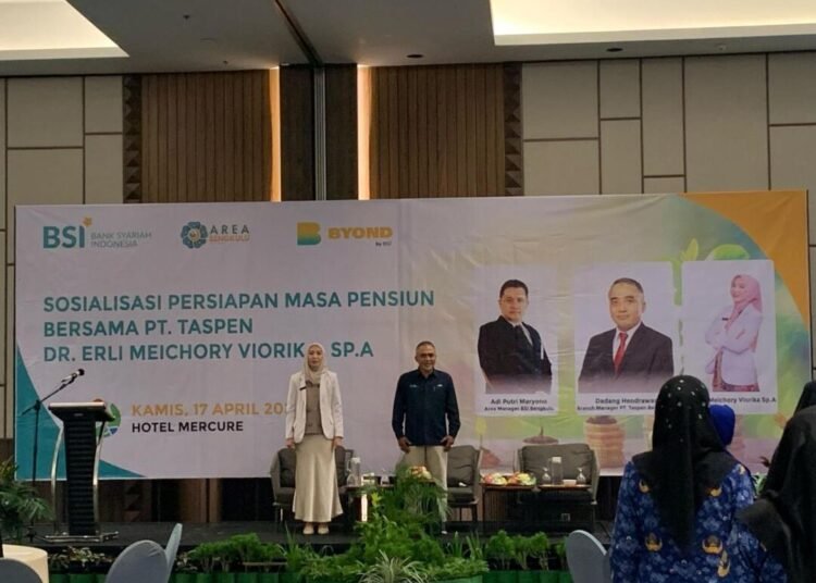 Sinergi PT Eka Akar Jati dan BSI: Sosialisasi Transisi Gaya Hidup Menjelang Pensiun 1 Sosialisasi persiapan masa pensiun (Bengkulu, 17 April 2025)