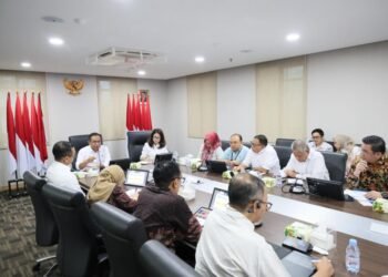 0f43f7d8 5258 4204 87a9 f72a937830c5