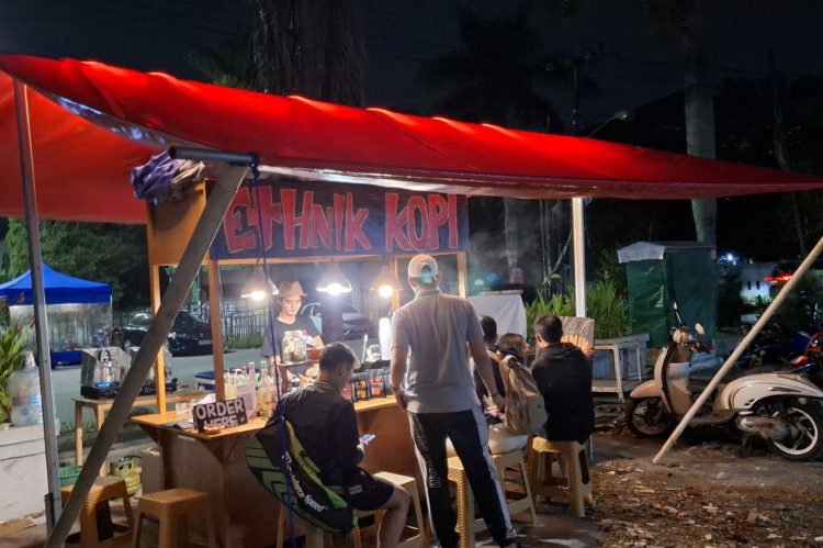 Suasana di Ethnik kopi