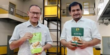 Kedua pemilik sekaligus pimpinan PT Kaffah Sentral Indonesia, Direktur Utama Ali (kiri) dan Direktur Pemasaran Taufik Mokhtar (kanan). (Dok. Istimewa)