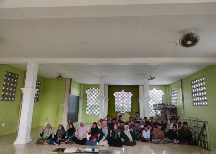 Amazing! Santri Darul ‘Ulum Sirau Kemranjen Level Up English Skills dalam Satu Jam 1 IMG 20250608 1528031