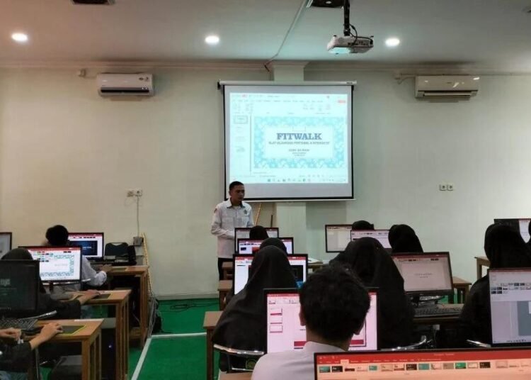 Pembelajaran Prodistik: Fondasi Penting Menyongsong Dunia Kerja untuk Siswa MAN 2 Bantul 5 WhatsApp Image 2025 06 02 at 09.15.22
