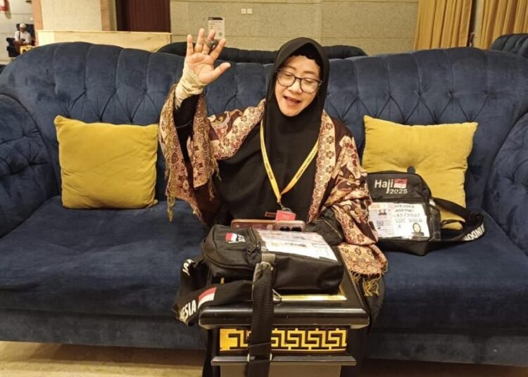 Kepala MTsN 6 Bantul Lakukan Teleconference dalam Acara Pelepasan Siswa Kelas IX 1 WhatsApp Image 2025 06 02 at 15.09.40