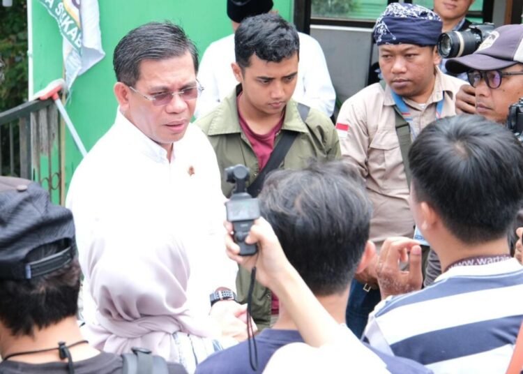 Menteri Nusron Rencanakan Rakor dengan Pemda Sulawesi Tenggara untuk Bahas Kinerja Pertanahan dan Tata Ruang 1 WhatsApp Image 2025 06 22 at 23.58.33 1