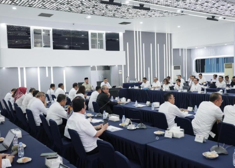 Memasuki Akhir Q2, Menteri Nusron Imbau Jajaran Reviu Capaian dan Penuntasan Target Kerja 1 WhatsApp Image 2025 06 22 at 23.58.34