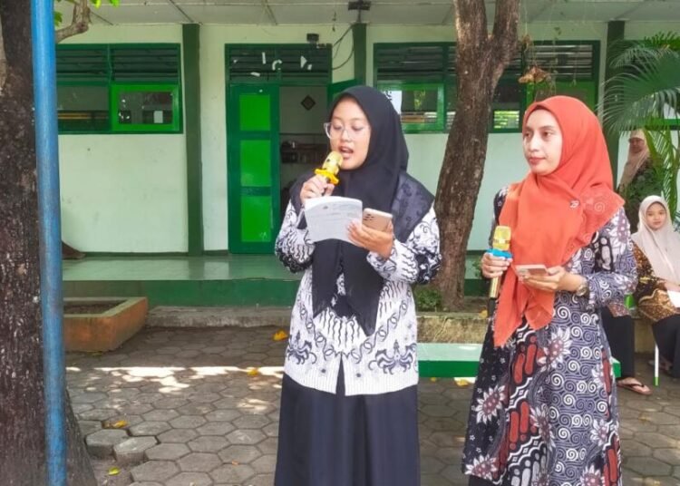 CPNS Baru Tunjukkan Semangat Tinggi Ikuti Gladi Bersih Gelar Karya MTsN 6 Bantul 1 WhatsApp Image 2025 06 25 at 11.59.46