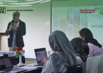 RDTR Emchaned: Wujud Kolaborasi Global Menuju Tata Ruang yang Responsif Terhadap Perubahan Iklim 2 RDTR Enhanced: Wujud Kolaborasi Global Menuju Tata Ruang yang Responsif Terhadap Perubahan Iklim