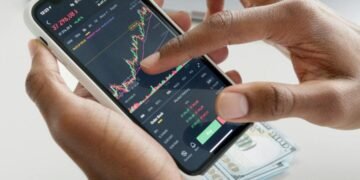 sumber : https://www.pexels.com/id-id/pencarian/saham/