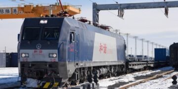 China-Europe Railways Express di Xinjiang HUB. Sumber: Xinhua, English.news