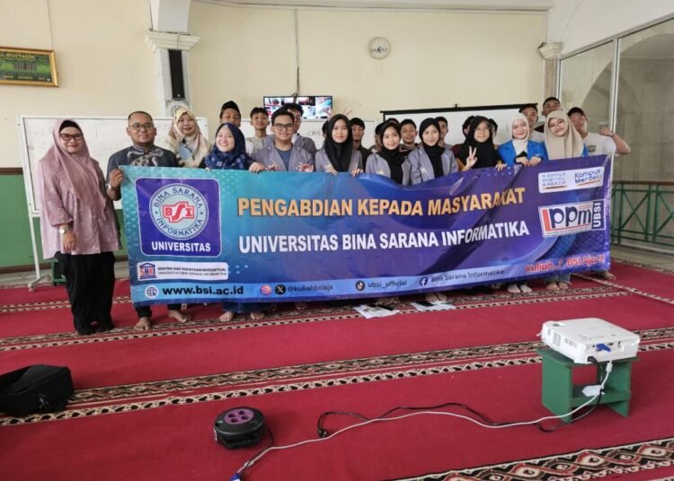 Pelatihan “Asking and Giving Opinion” Bagi Remaja Masjid Jami Al Muttaqin Jakarta Pusat 1 4