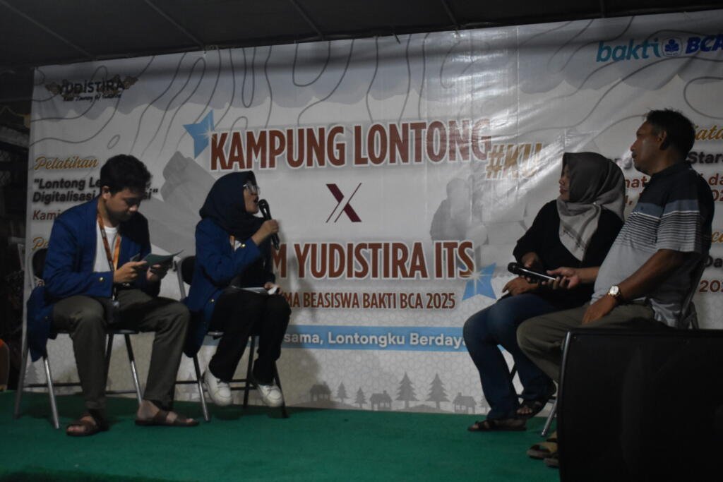 Kembangkan Potensi Kampung Lontongku Surabaya, Mahasiswa Beasiswa BCA ITS Hadirkan Inovasi dan Semangat Baru di Kampung Lontongku Lewat Program “Bukti Bakti” 7 DSC 0254 1 scaled 1