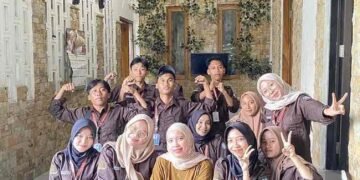 F47C7A0E 6AEB 42AA 9338 8E53C753D8DE