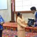 Dharma Wanita Persatuan Kabupaten Kutai Barat Kalimantan Timur saat menyelenggarakan pelatihan Pengembangan Kepribadian Public Speaking dan Grooming. (Dok. Istimewa)