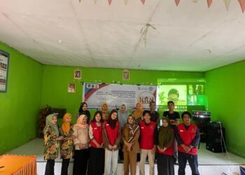 Foto Bersama Setelah Seminar