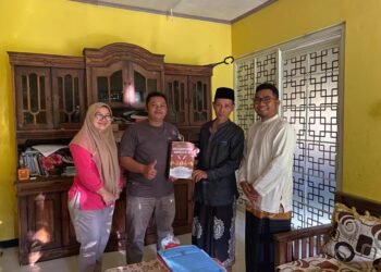 Silaturahim antara Panitia HUT Kemerdekaan RI Ke-80 Blengkunan dengan Pak Kastholani selaku Kepala Desa Balekerto