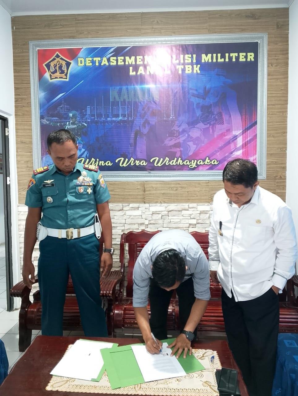 Digitalisasi Parkir Karimun Dapat Dukungan TNI AL: PT MSM Milik Putra Daerah Yoel Yusnarto Teken MoU dengan Dandenpomal 2 WhatsApp Image 2025 07 23 at 10.16.35