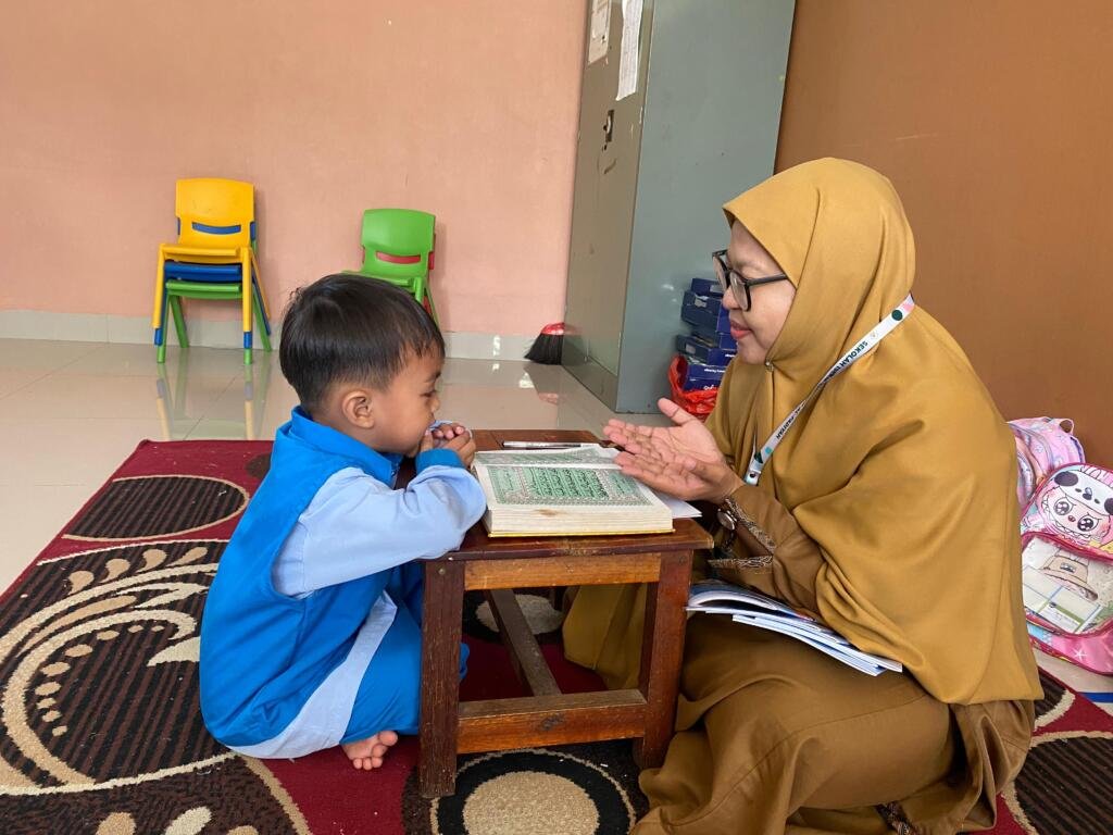 Kenalkan Huruf Hijaiyya Sejak Dini: TKIT Al-Fadiyah Lakukan Kegiatan TTQ (Tahsin, Tahfiz, Quran) 2 Hijaiyya